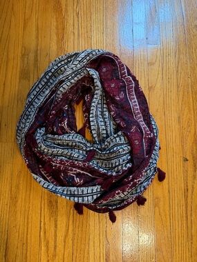 Stella & Dot Infinity Scarf